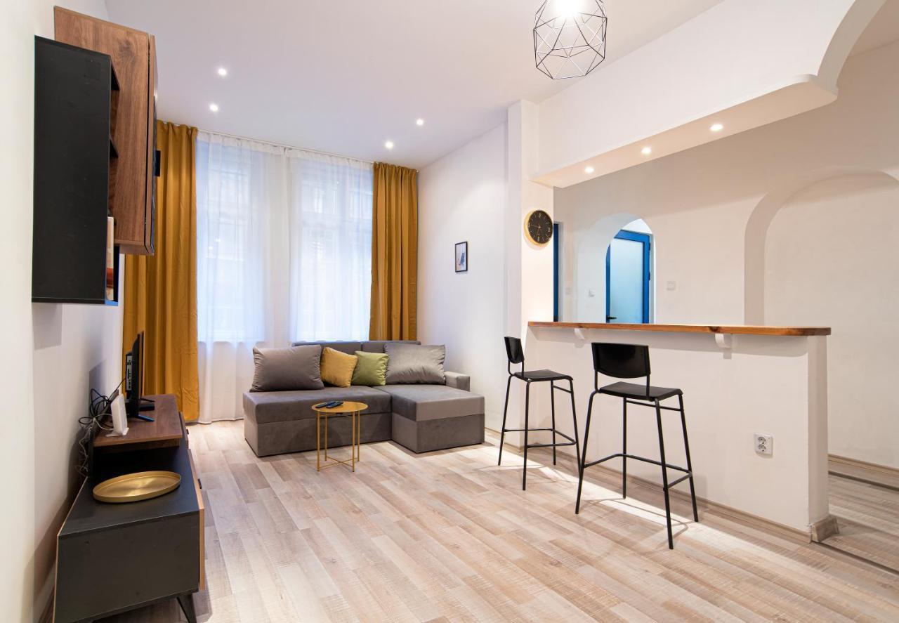 Bilyana'S 1 Bedroom Central Apartment Sofie Exteriér fotografie